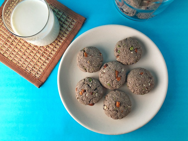 Healthy Ragi Cookies | Eggless Cookies Recipe