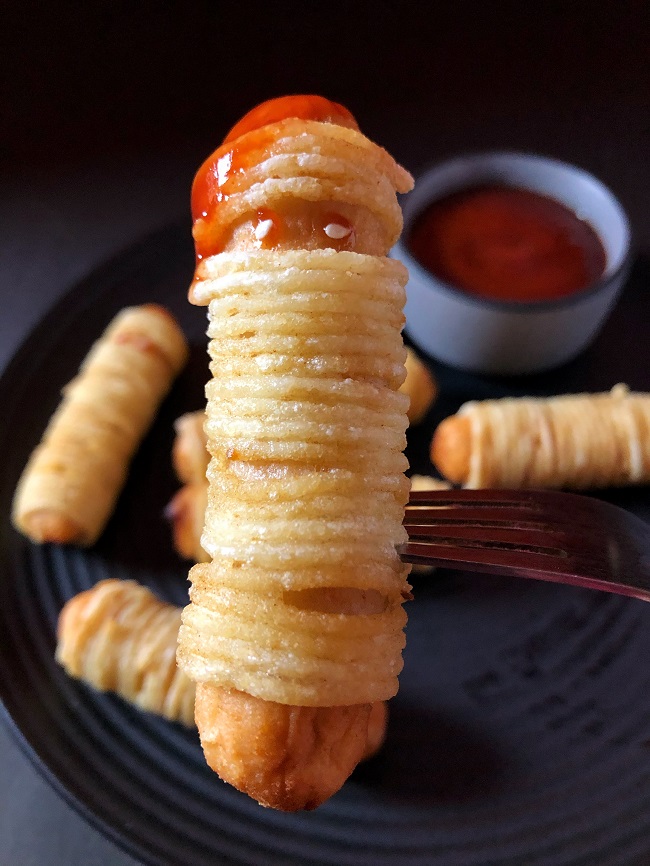 Hot Dog Mummies with Spaghetti