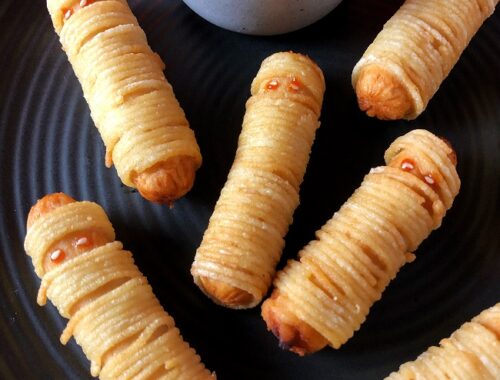 Hot Dog Mummies with Spaghetti | Spooky Holloween Food