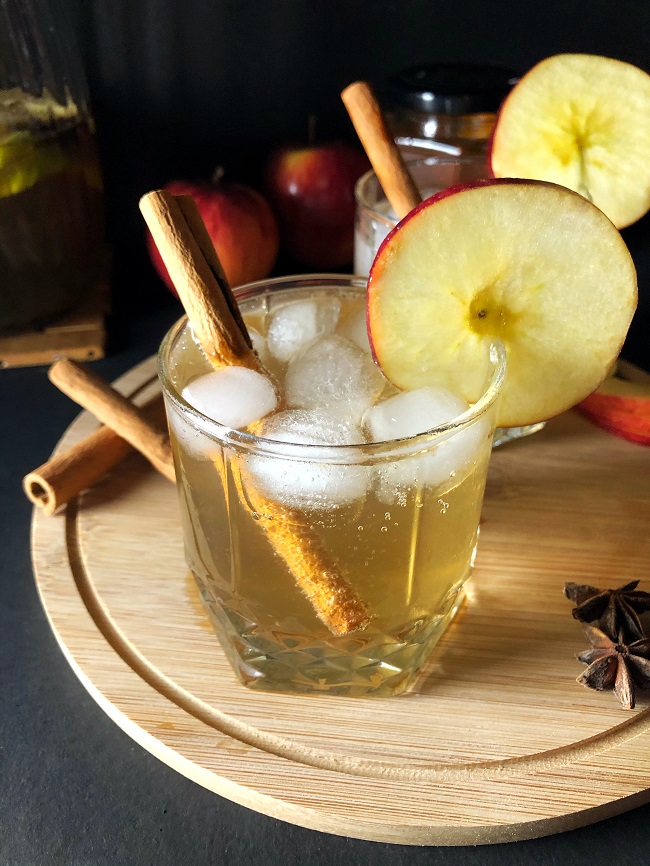 Sparkling Apple Mocktail | Non-Alcoholic Cocktail Recipe