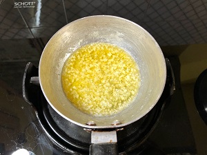 fried garlic
