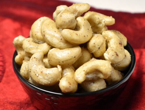 Candied Cashews with Black Pepper