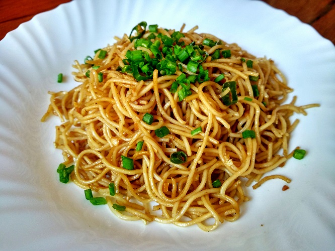 Chilli Garlic Noodles | Garlic Noodles | Indo-Chinese Noodles