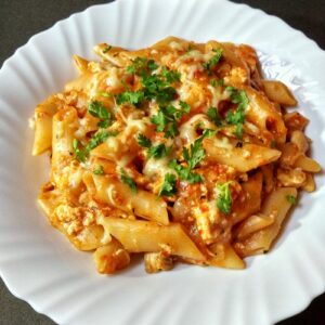 One-pot Chicken Pasta | Chicken Penne Pasta in Tomato Sauce