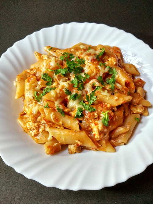 One-pot Chicken Pasta | Chicken Penne Pasta in Tomato Sauce