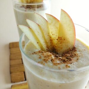 Apple Pie Smoothie | Apple Cinnamon Milkshake