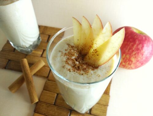 Apple Pie Smoothie | Apple Cinnamon Milkshake