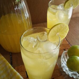 Fizzy Pineapple Lemonade | Non-alcoholic Cocktail