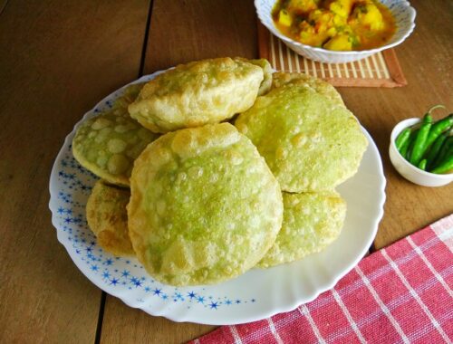 Matar or Koraishutir Kachori