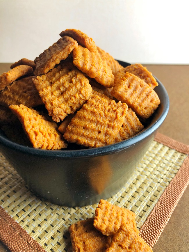 Baked Multigrain Chips | Homemade Chips with a Tangy Tomato Flavour