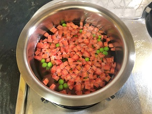 Learn how to make pulao.
Step1