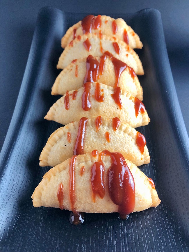 Butterscotch Gujiya | Easy Homemade Gujiya Recipe