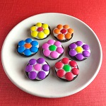 Flower Oreo Bites