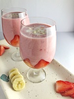 Strawberry Smoothie served in glasses