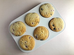 Strawberry and Chocolate Raisin Cupcakes