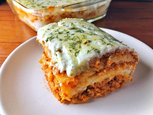 Noodle-less Chicken Lasagna with 3-Cheese Sauce