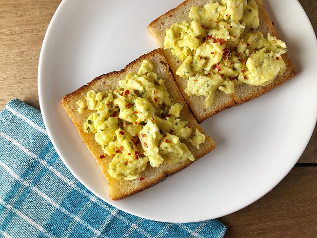 Scrambled Egg on Toast