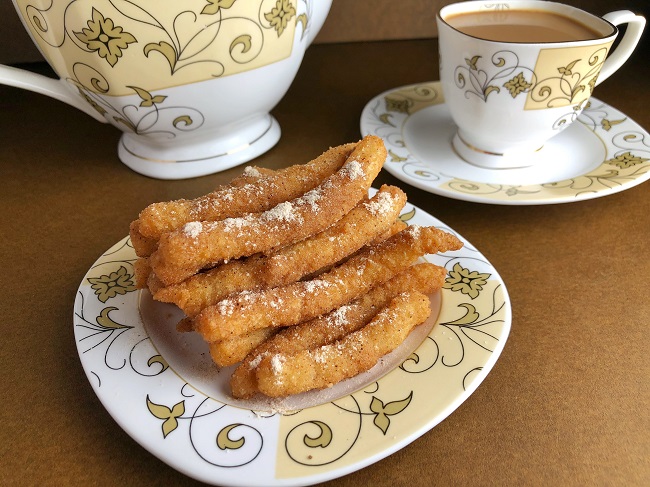 Mini Churros or Shakkarpare