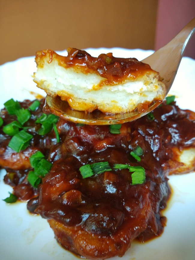 Stuffed Potato in Chilli Garlic Sauce