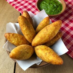 Koraishutir Puli Pitha | Bengali Pitha Recipe