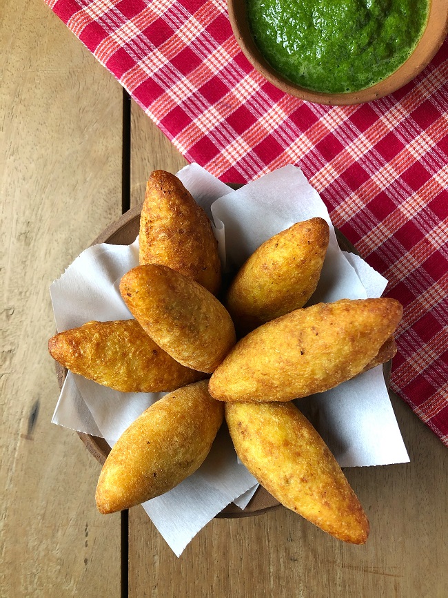 Koraishutir Puli Pitha | Bengali Pitha Recipe
