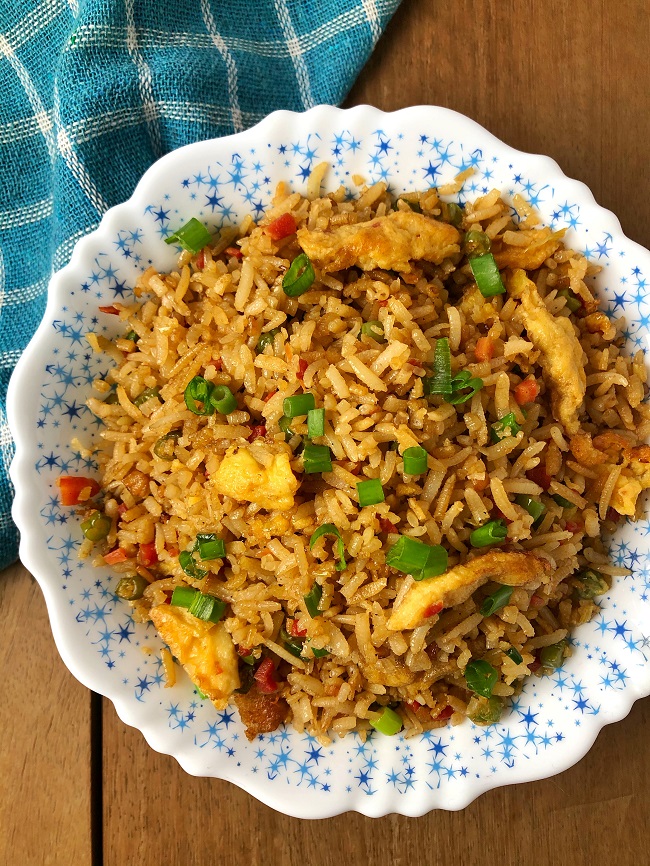Fried Brown Rice with Egg
