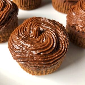 Chocolate Cupcakes Filled With Chocolate Syrup