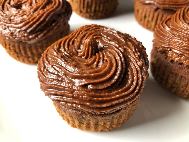 Chocolate Cupcakes Filled With Chocolate Syrup
