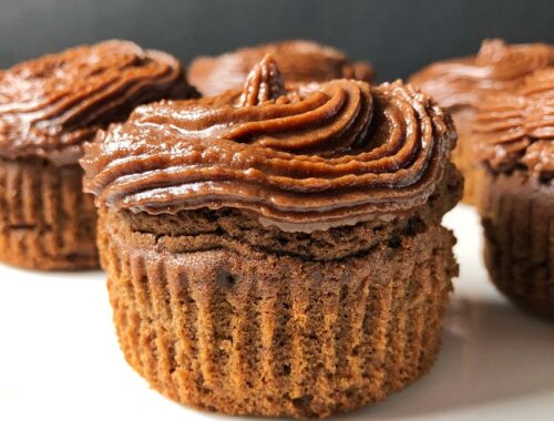 Chocolate Cupcakes Filled With Chocolate Syrup