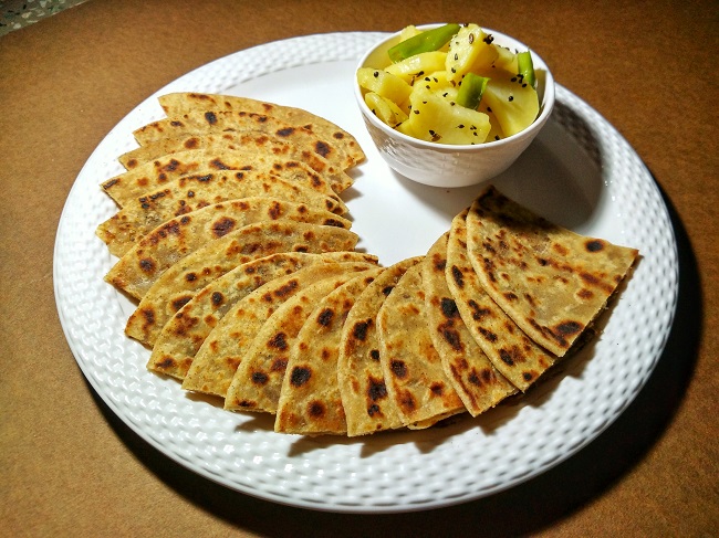 Onion Paratha with Bengali Sada Aloo
