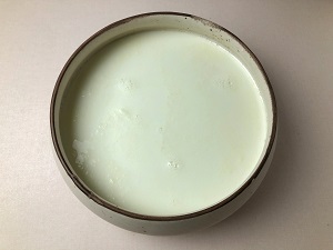 How to Make Yogurt or Curd At Home
