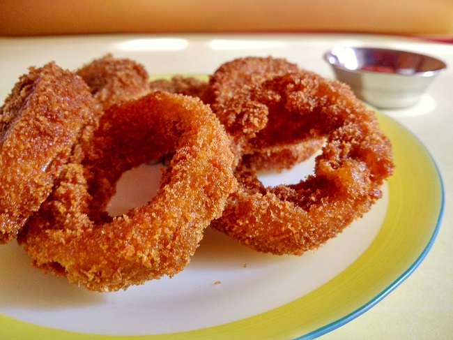 Spicy Onion Rings | Crispy Monsoon Snack
