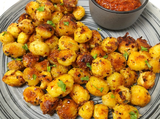 Parmesan Roasted Baby Potatoes - With Garlic and Onion

