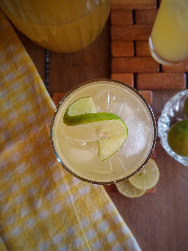 Fizzy Pineapple Lemonade | Non-alcoholic Cocktail
