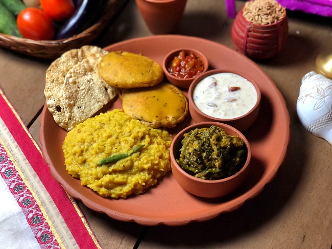 Durga Puja Bhog Recipe - Bengali Bhog Thali
