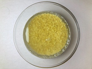 how to soak moong dal in water