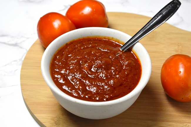 How To Make Pizza Sauce With Tomato Puree
