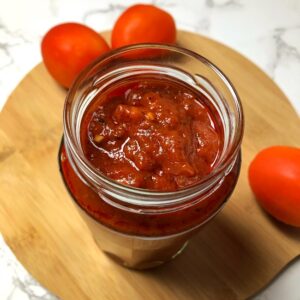 How To Make Pizza Sauce With Tomato Puree