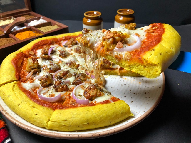 Butter Chicken Pizza With Indian Spiced Crust