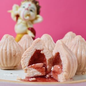 Instant Strawberry Mawa Modak Recipe