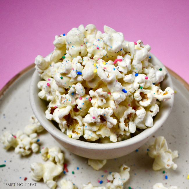 White Chocolate Popcorn With Sprinkles