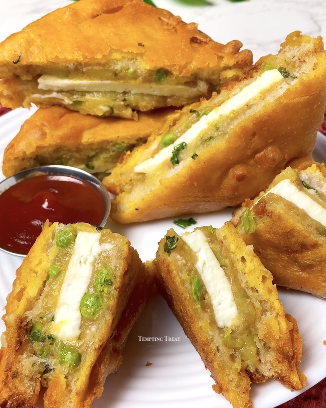 Paneer Bread Pakora/Pakoda