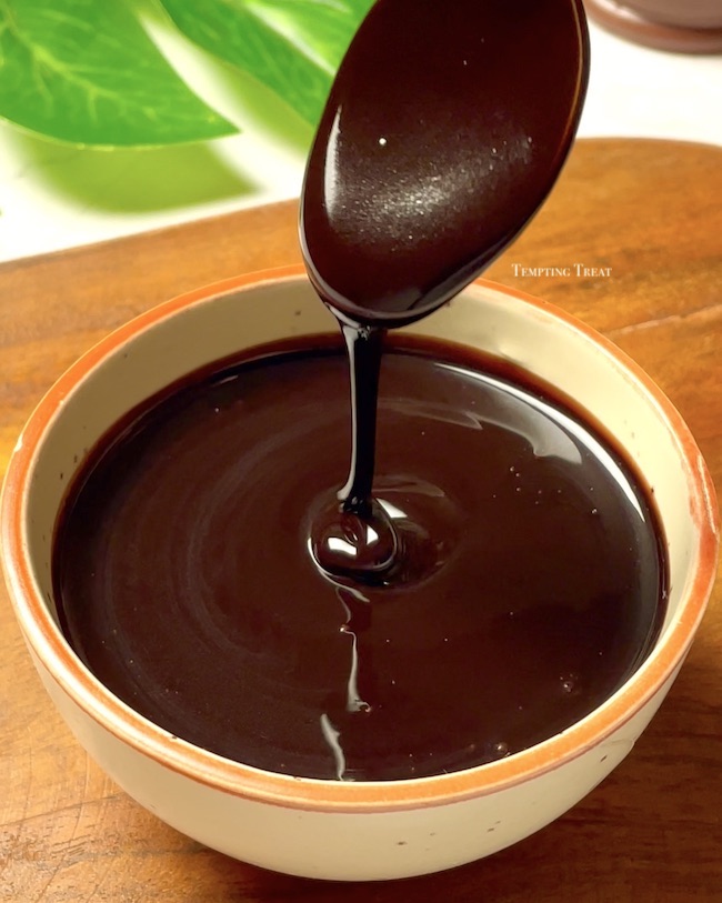 Homemade Chocolate Syrup Under ₹50